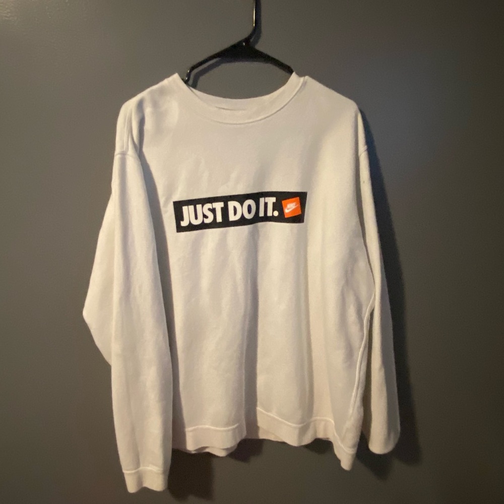 Men’s Nike sweater